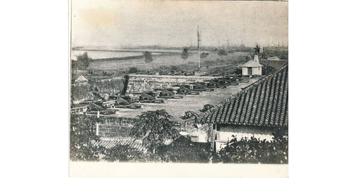 Canons atop the Baluartillo de San Francisco Javier, 1898